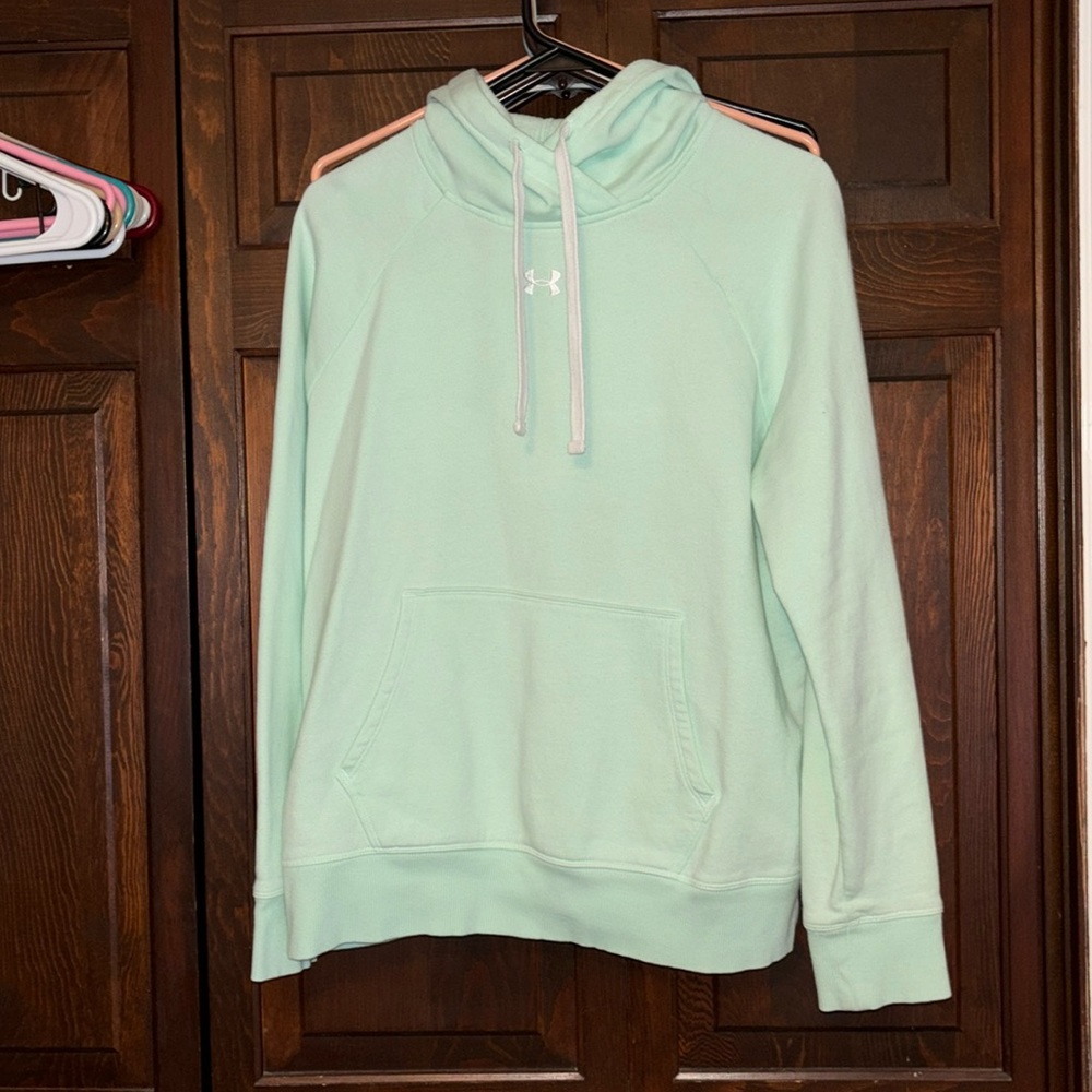 Under Armour Sweatshirt